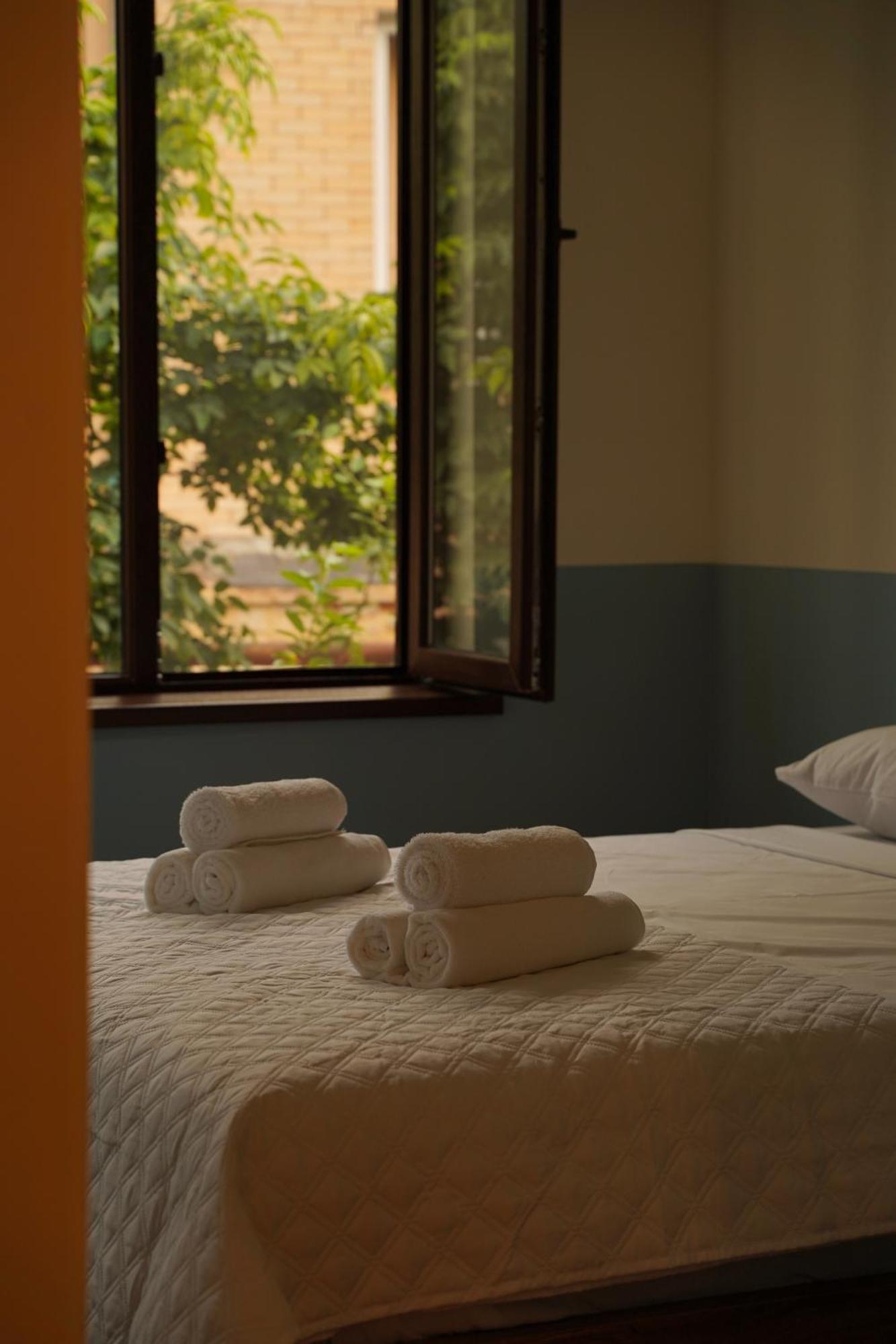 Dro Hotel Κουτάισι Εξωτερικό φωτογραφία